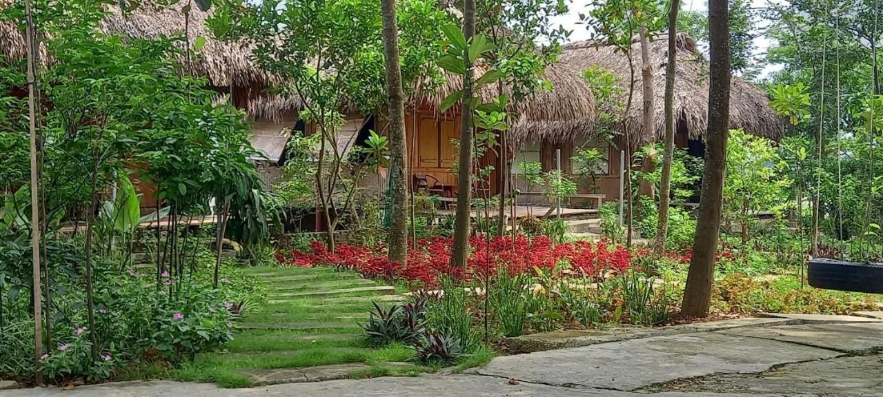 Hotel Cuc Phuong Bungalow Nho Quan Esterno foto