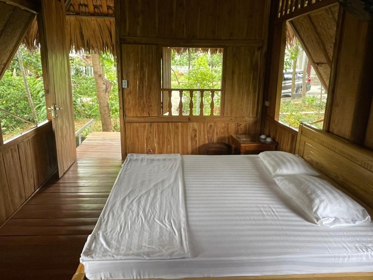 Hotel Cuc Phuong Bungalow Nho Quan Esterno foto